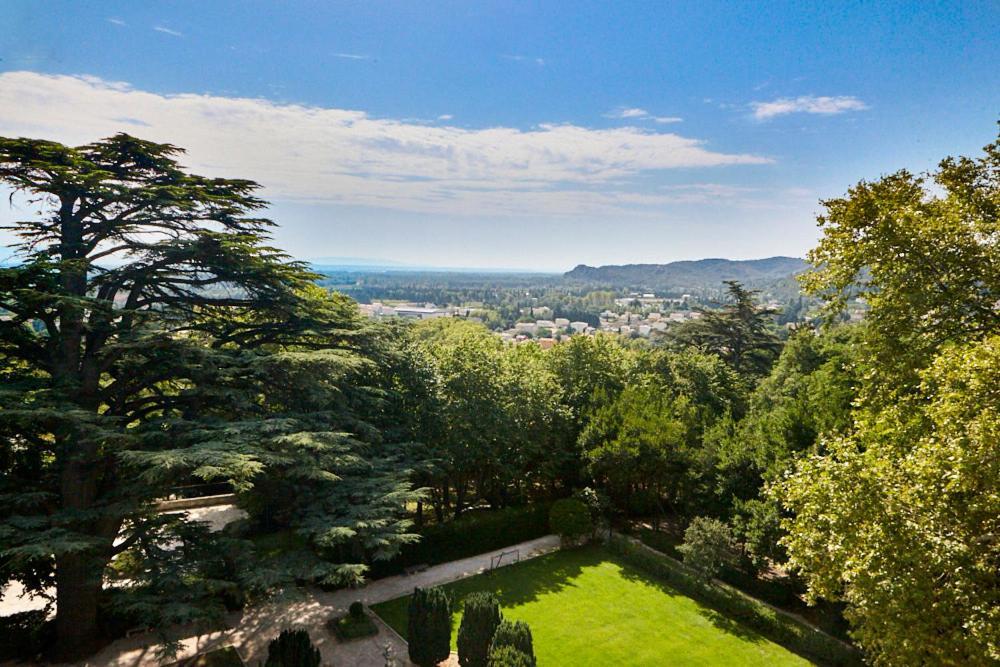 Chateau De Varenne Hotel Sauveterre  Exterior photo