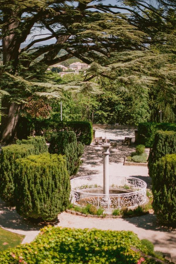 Chateau De Varenne Hotel Sauveterre  Exterior photo